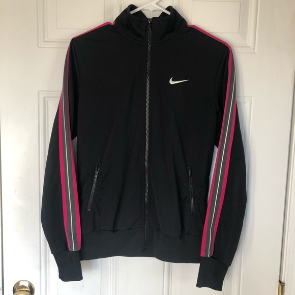 nike black and pink jacket